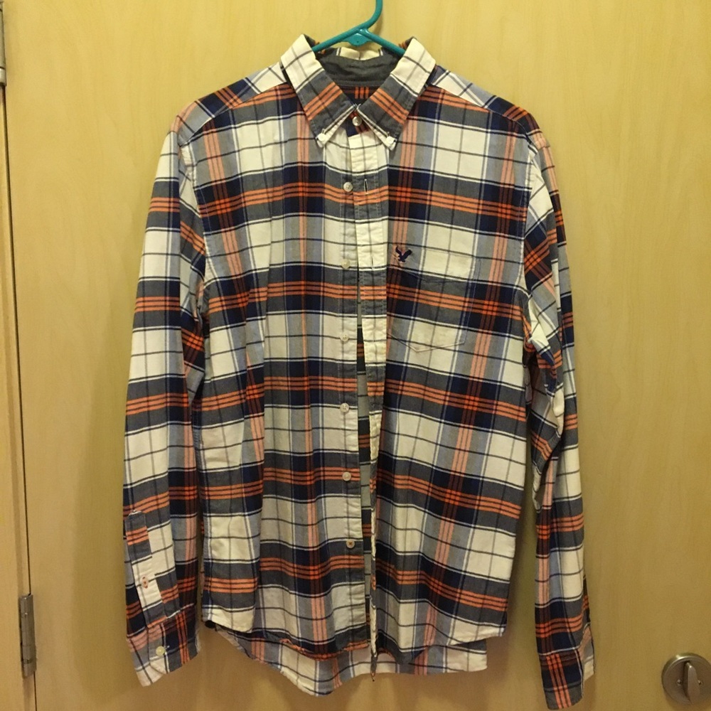 Men’s Plaid American Eagle Button-up